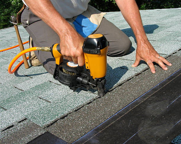 Best Roof Gutter Cleaning  in Spencerville, OH